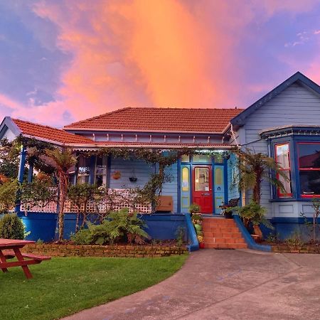 The Villa Backpackers alojamiento Picton Exterior foto